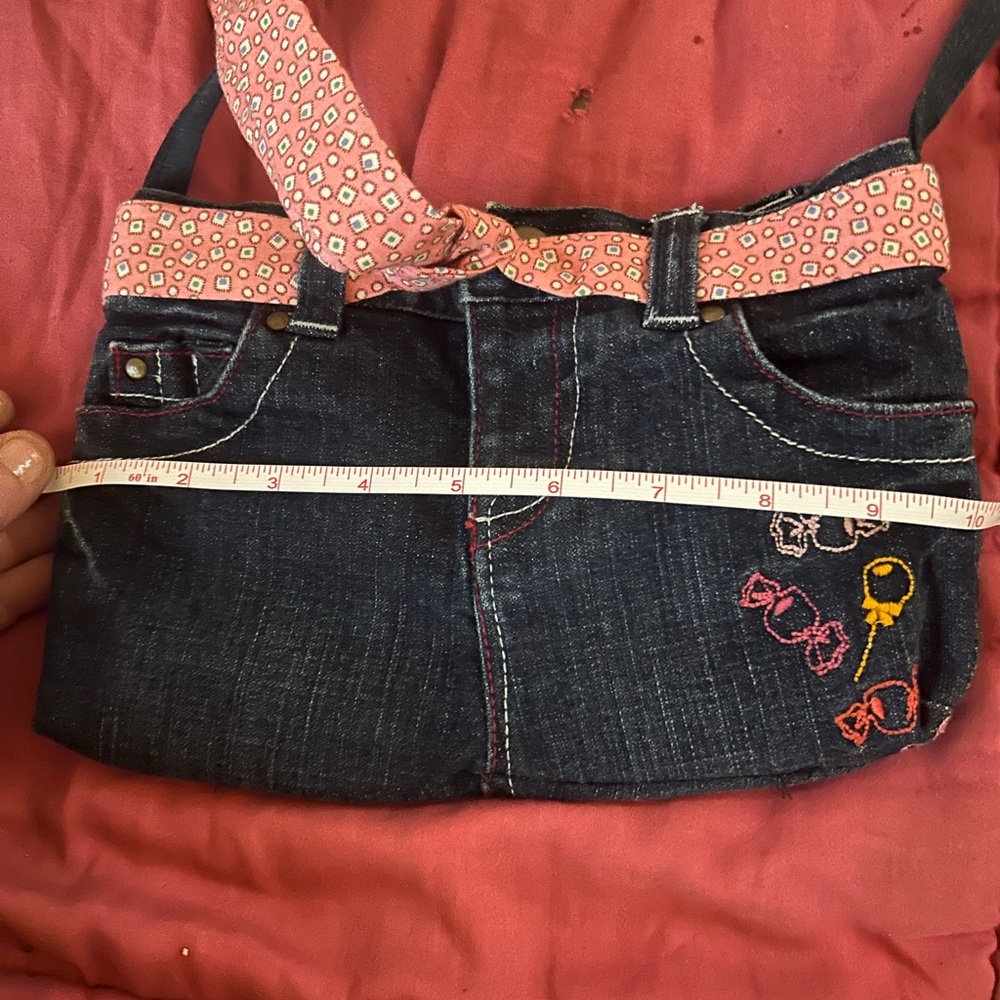 Stylish Denim Crossbody Bag with Pink Accents - Picture 4 of 6